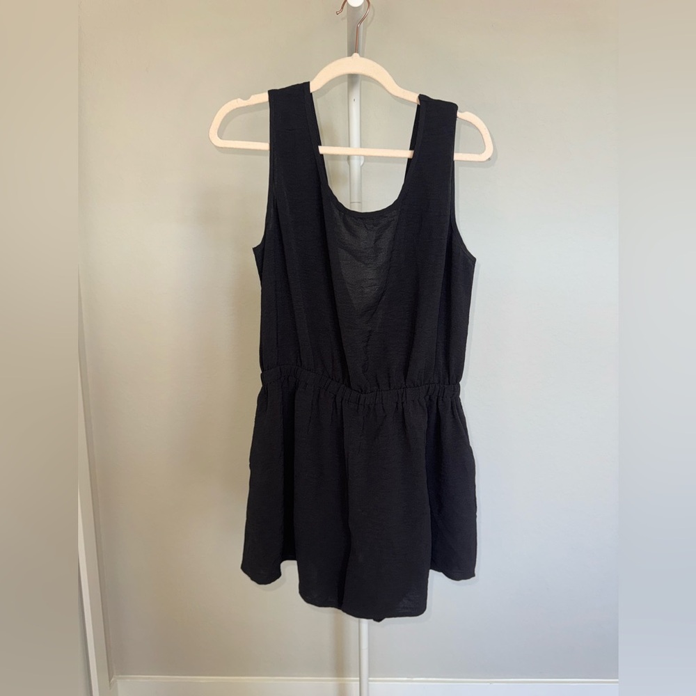 SHEIN Black Sleeveless Romper with tie back size XL